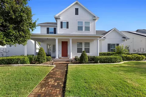 221 Hillcrest Dr, Oviedo, FL 32765