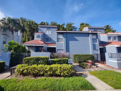 4726 Capri Pl #222, Orlando, FL 32811