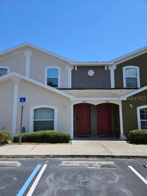 237 Royal Palm Dr, Kissimmee, FL 34743