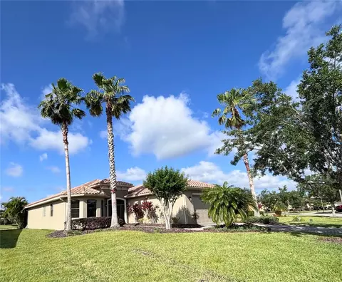 265 Monterey St, Kissimmee, FL 34759