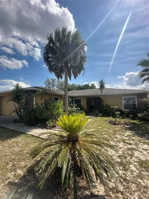 1926 Drum Dr, Poinciana, FL 34759