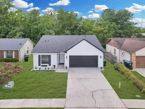 913 Oak Manor Cir, Orlando, FL 32825