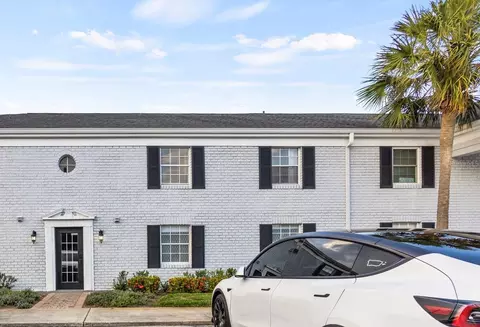 204 Lewfield Cir #204, Winter Park, FL 32792