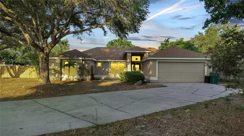 3215 Painted Post Ct, Eustis, FL 32726