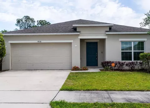4536 Lake Russell Rd, Kissimmee, FL 34746