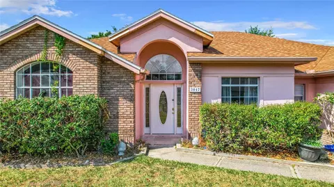 3847 Running Water Dr, Orlando, FL 32829
