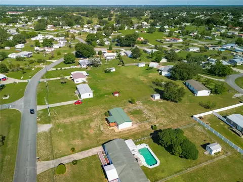 8048 County Road 109, Lady Lake, FL 32159