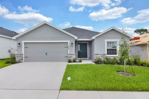 1321 Cascade Dr, Davenport, FL 33837