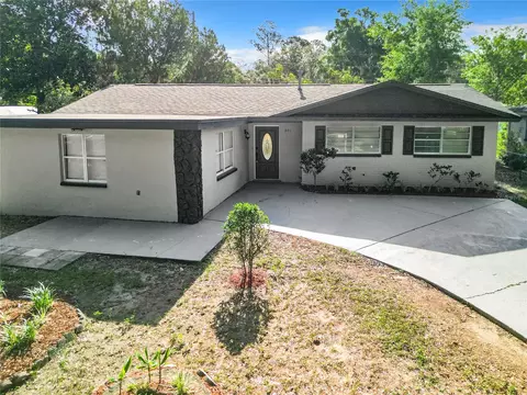 901 SE 19th Ter, Gainesville, FL 32641