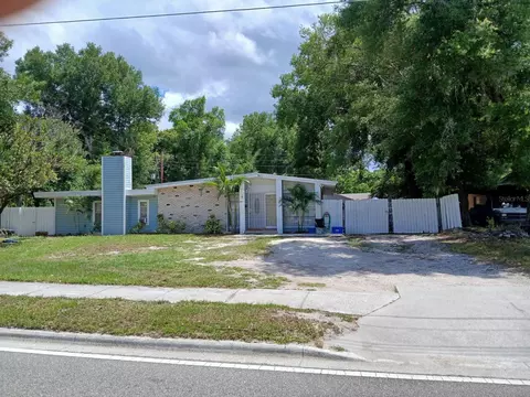 811 E Airport Blvd, Sanford, FL 32773