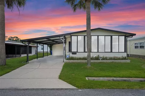 6460 Hollyberry Ln NE, Winter Haven, FL 33881