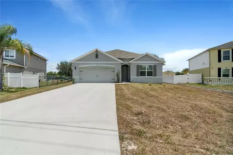 425 Peace Ct, Kissimmee, FL 34759