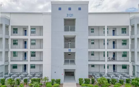 3121 Paradox Circle 207 #207, Kissimmee, FL 34746
