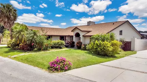 209 S Lakeshore Dr, Ocoee, FL 34761