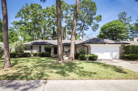 9767 Viceroy Dr E, Jacksonville, FL 32257
