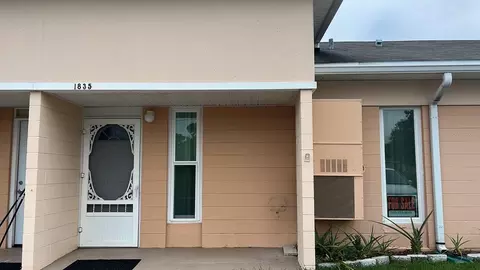 1835 Club Cir #1, Lakeshore, FL 33854