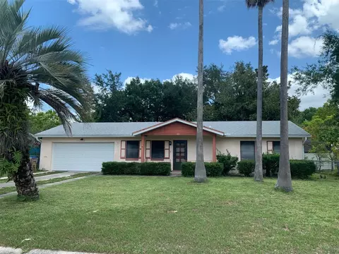 189 Tulpan Dr, Kissimmee, FL 34743