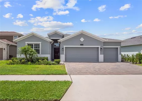 2401 Camden Park Ave, Davenport, FL 33837