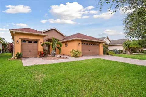252 Sorrento Rd, Poinciana, FL 34759