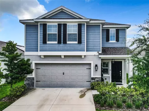 1085 Berry Ln, Davenport, FL 33837