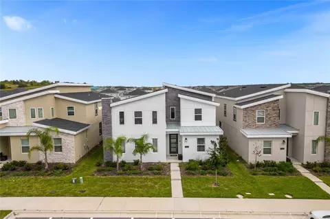 9316 Sommerset Hills Dr, Davenport, FL 33896