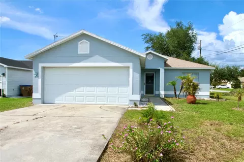 901 Parasol Pl, Kissimmee, FL 34759