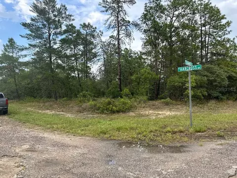 6533 N Harcross Ave, Dunnellon, FL 34433