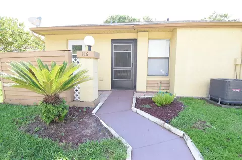 116 Creekside Way, Orlando, FL 32824