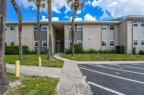 809 Sky Lake Cir #D, Orlando, FL 32809