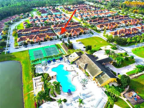 8934 Majesty Palm Rd, Kissimmee, FL 34747