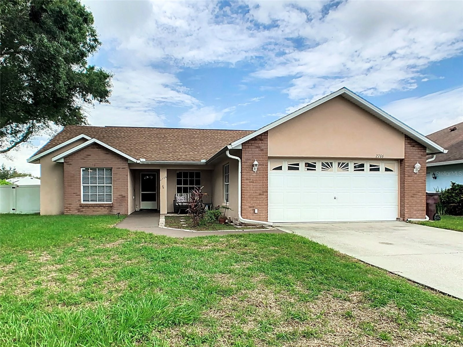 2706 Kayak Ct, Saint Cloud, FL 34772 photo 1