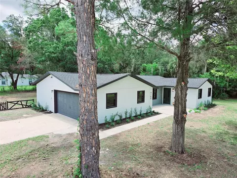 9140 W Seapinks Ln, Crystal River, FL 34429