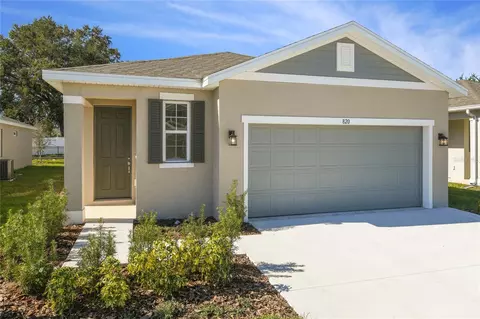 820 Blue Creek Dr, Haines City, FL 33844
