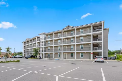 841 Retreat Blvd #201, Davenport, FL 33897