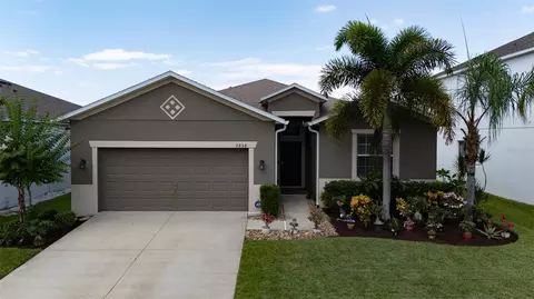 2858 Carrickton Cir, Orlando, FL 32824