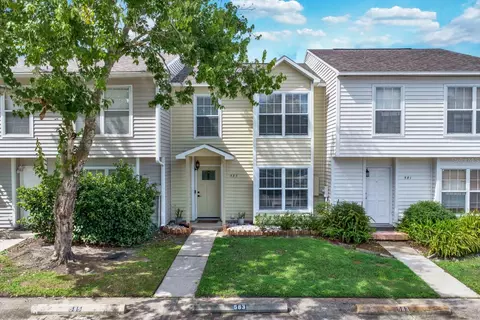 583 Green Spring Cir, Winter Springs, FL 32708