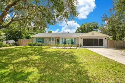 4736 Meadow Dr, Saint Cloud, FL 34772