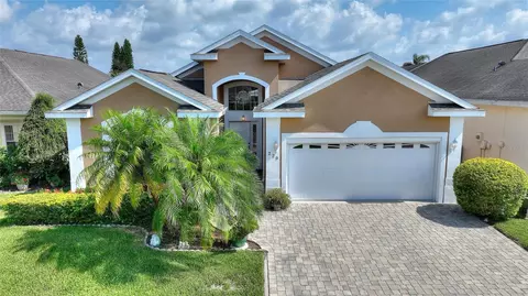 220 Lewis Dr, Davenport, FL 33837