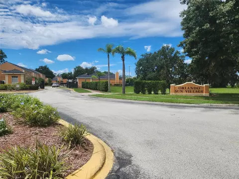4520 Saint Georges Ct, Kissimmee, FL 34746