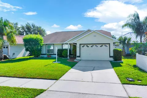 919 Robinson Ave, Saint Cloud, FL 34769