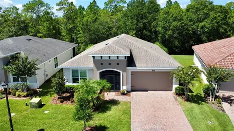828 Pacific Ridge Rd, Kissimmee, FL 34759