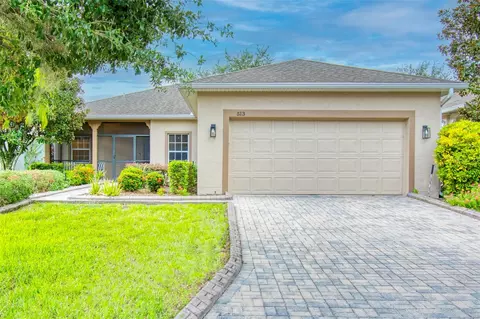513 Heartwell Dr, Poinciana, FL 34759