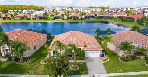 2751 Swoop Cir, Kissimmee, FL 34741