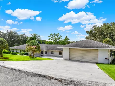 1232 Lakeview Dr, Eustis, FL 32726