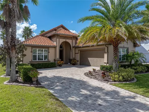 2315 Pinehurst Ct, Davenport, FL 33837