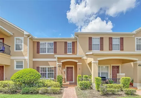 1008 Honey Blossom Dr, Orlando, FL 32824