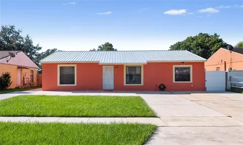 7730 Pine Hawk Ln, Orlando, FL 32822