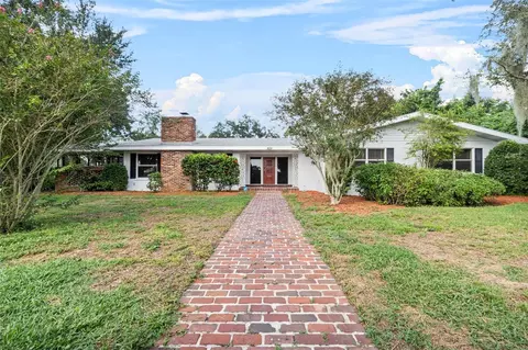 829 Howard Ter NW, Winter Haven, FL 33881