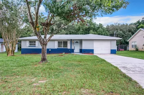 619 4th Ave, Lady Lake, FL 32159