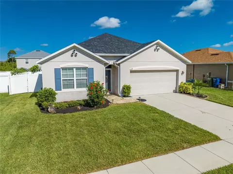 1069 Brenton Manor Dr, Winter Haven, FL 33881